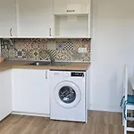 Getaway - Walk To Everything Appartement